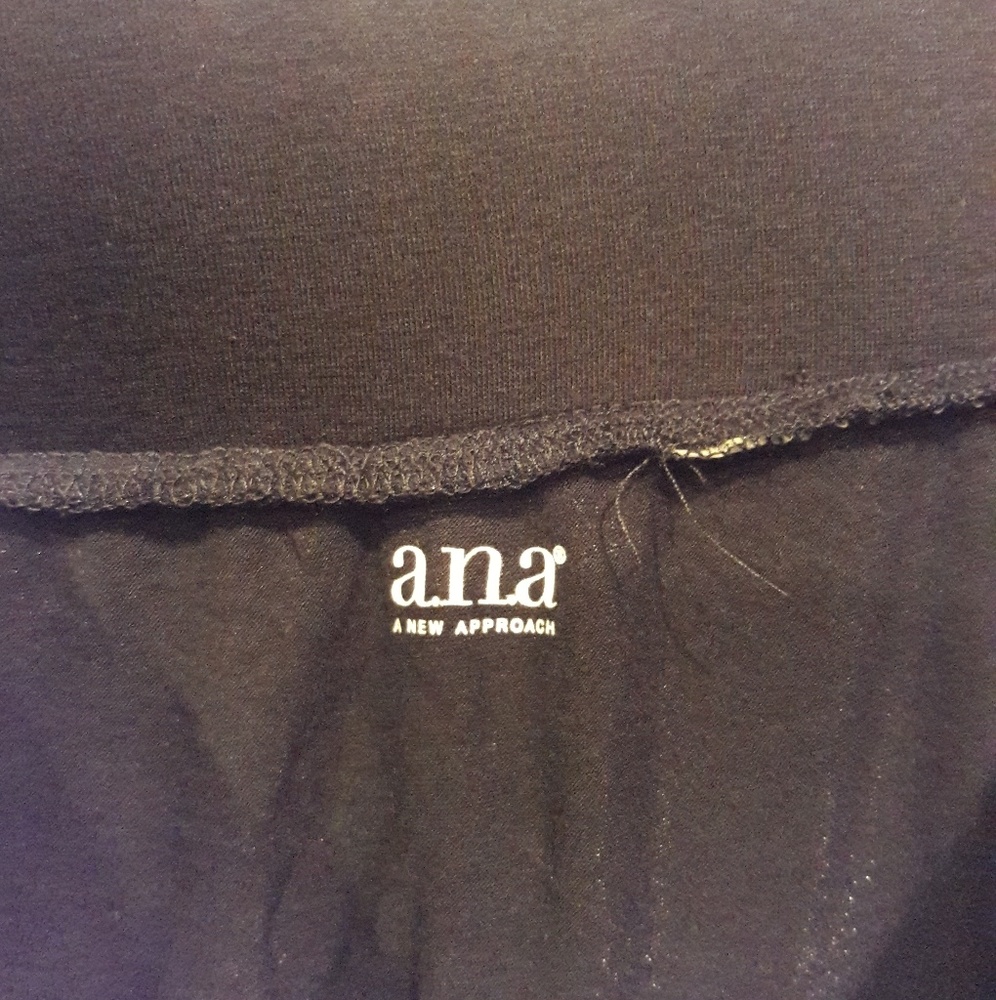 a.n.a Black Maxi Skirt - Picture 2 of 2